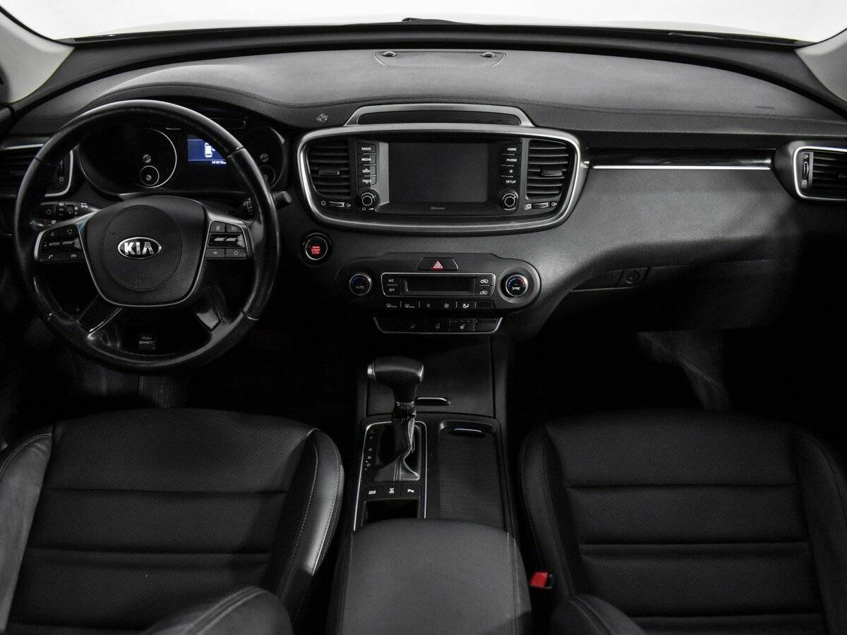 Kia Sorento с пробегом — 2019 год. Фото: #12