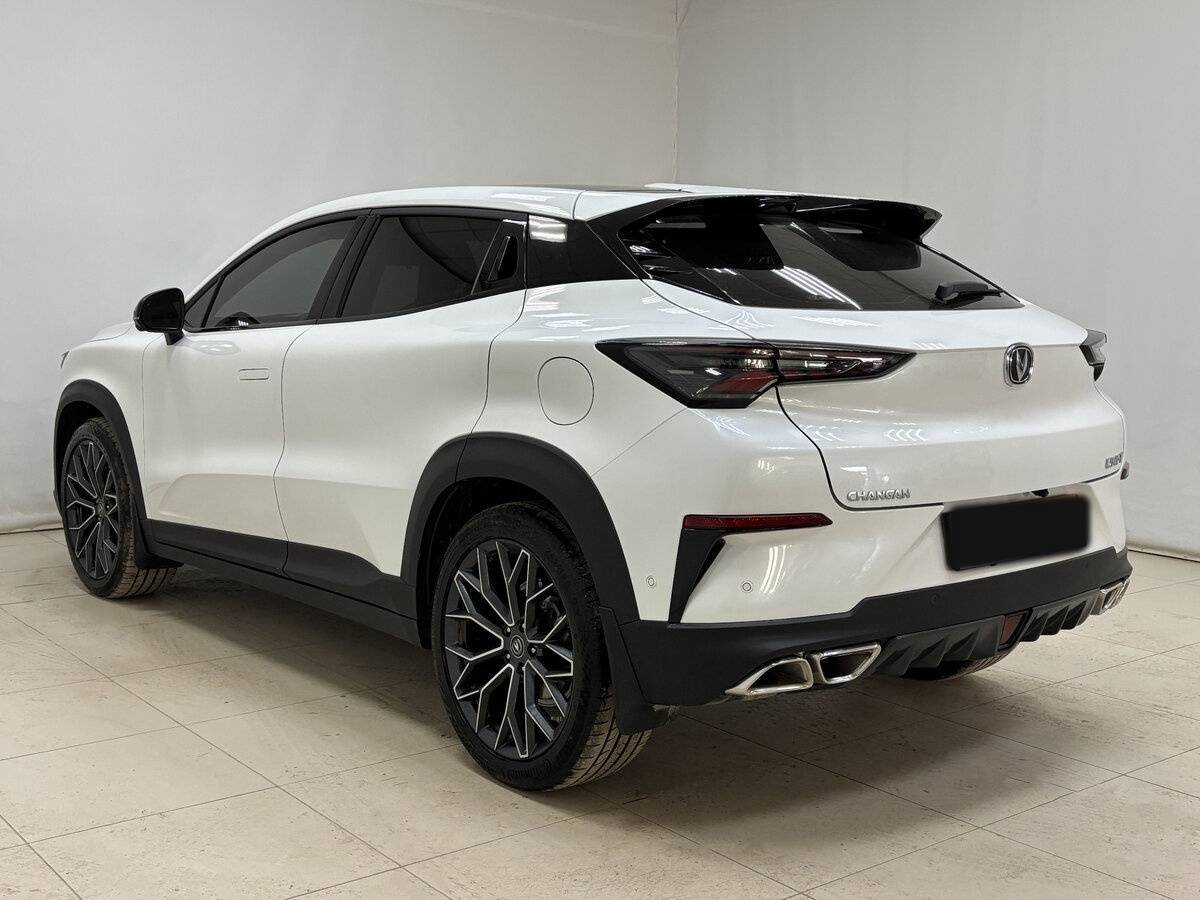 Changan UNI-T с пробегом — 2023 год. Фото: #4