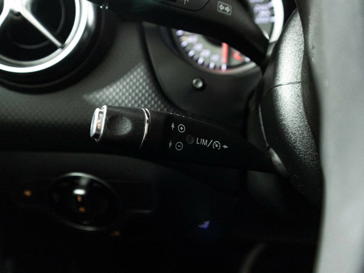 Mercedes-Benz A-Класс с пробегом — 2013 год. Фото: #17