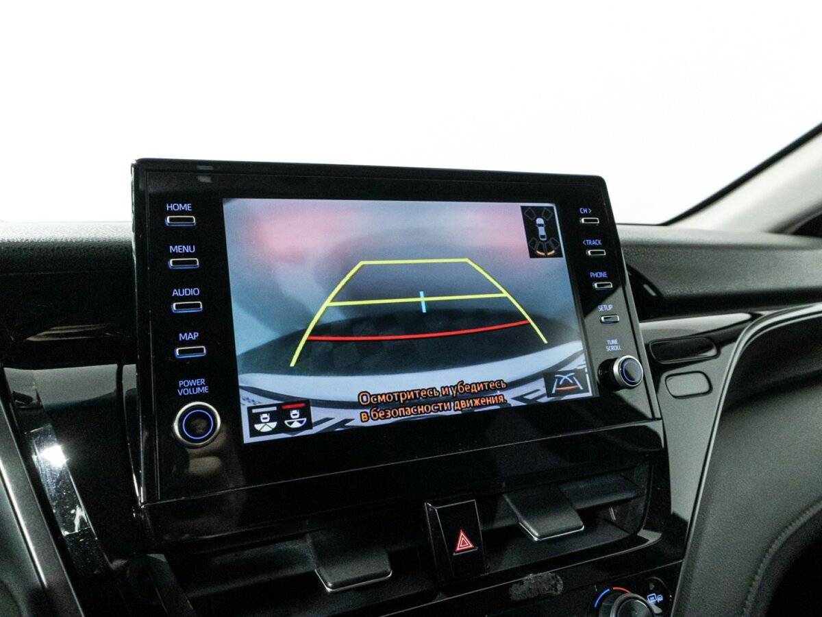 Toyota Camry с пробегом — 2021 год. Фото: #14