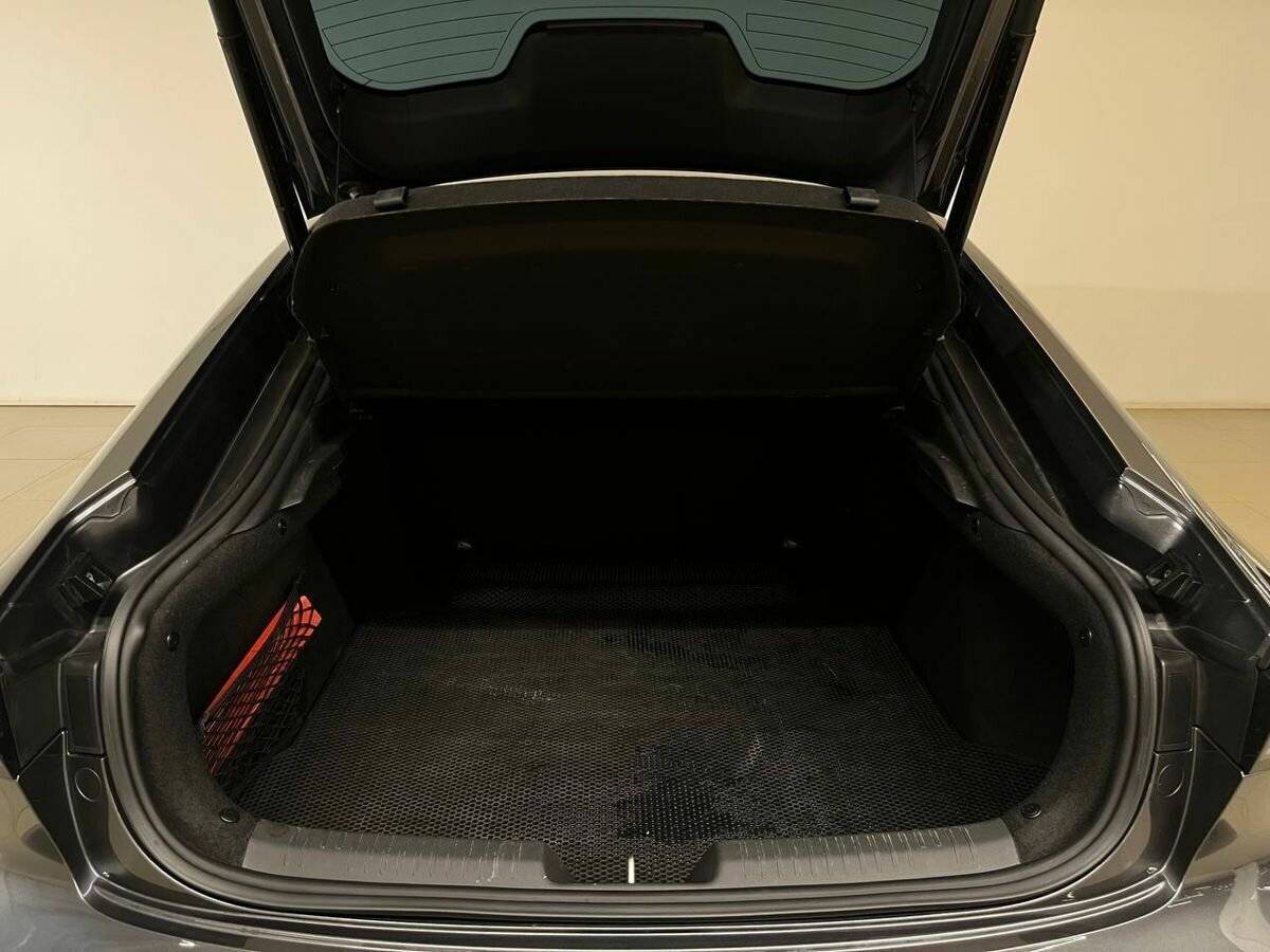 Changan UNI-V с пробегом — 2023 год. Фото: #13