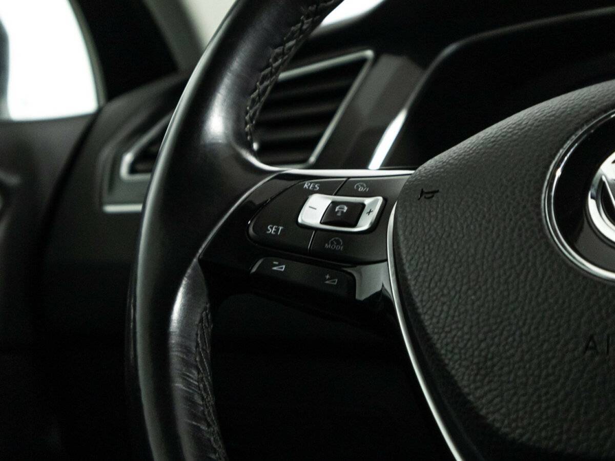 Volkswagen Tiguan с пробегом — 2018 год. Фото: #23
