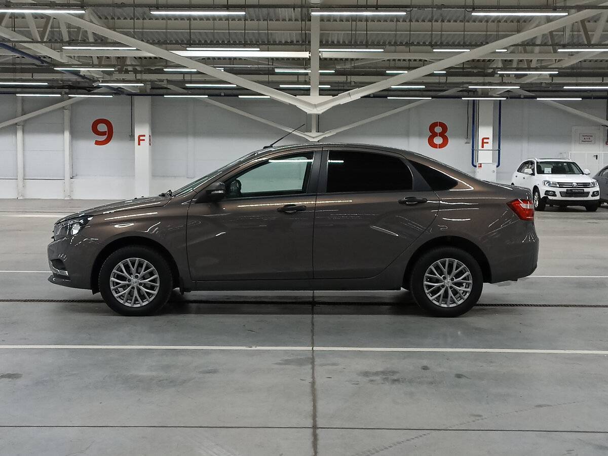 Lada (ВАЗ) Vesta с пробегом — 2021 год. Фото: #7