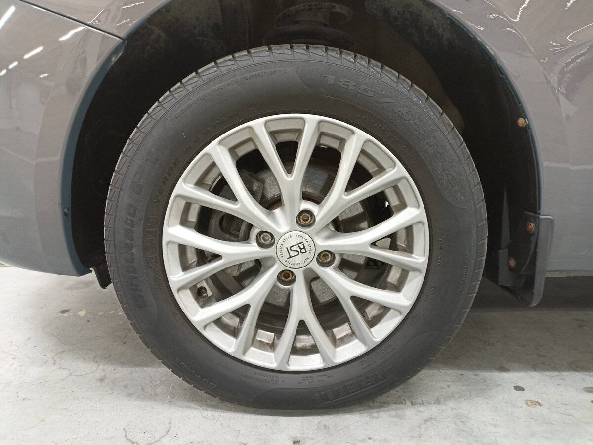 Lada (ВАЗ) Vesta с пробегом — 2021 год. Фото: #17