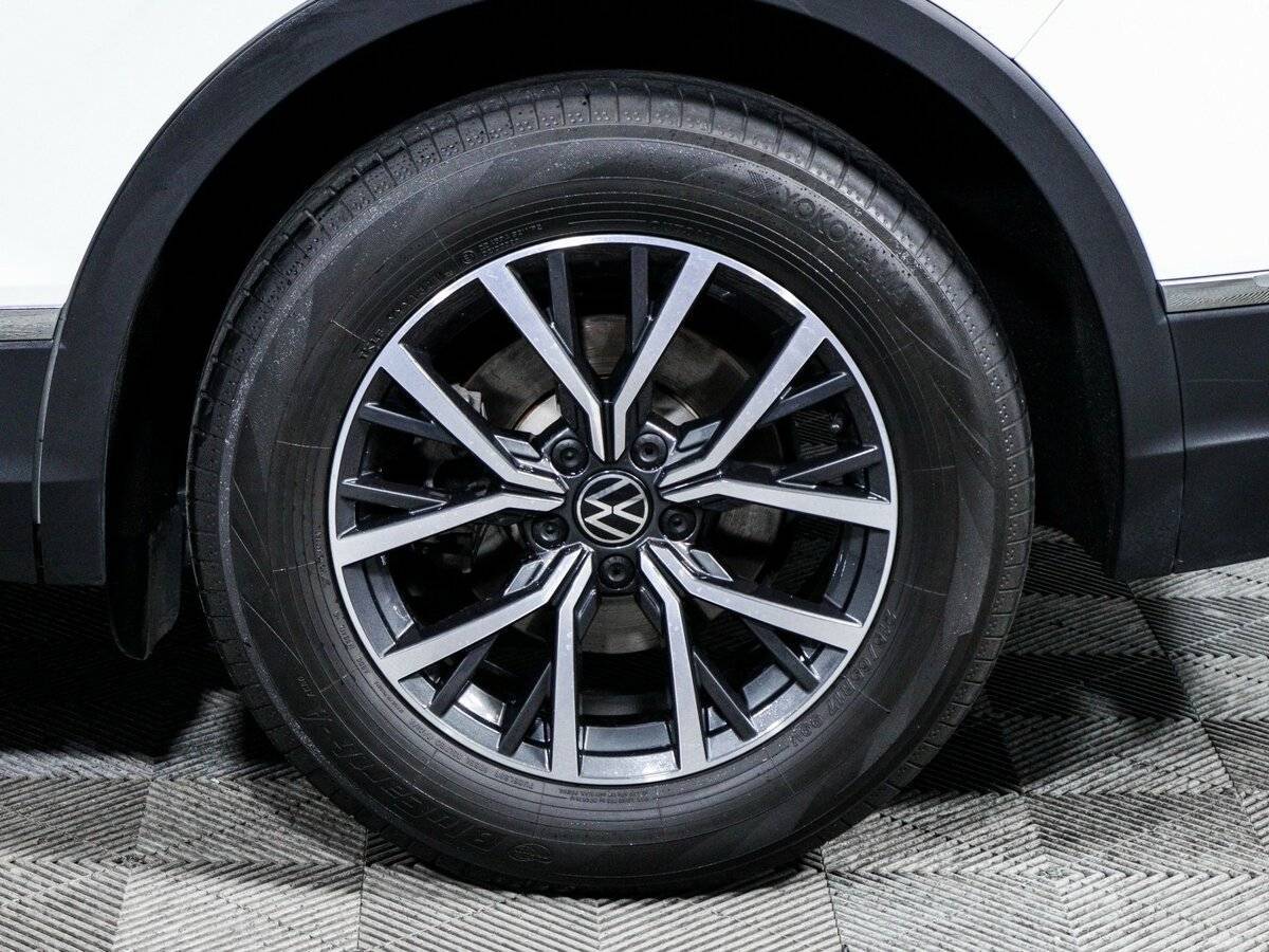 Volkswagen Tiguan с пробегом — 2021 год. Фото: #14