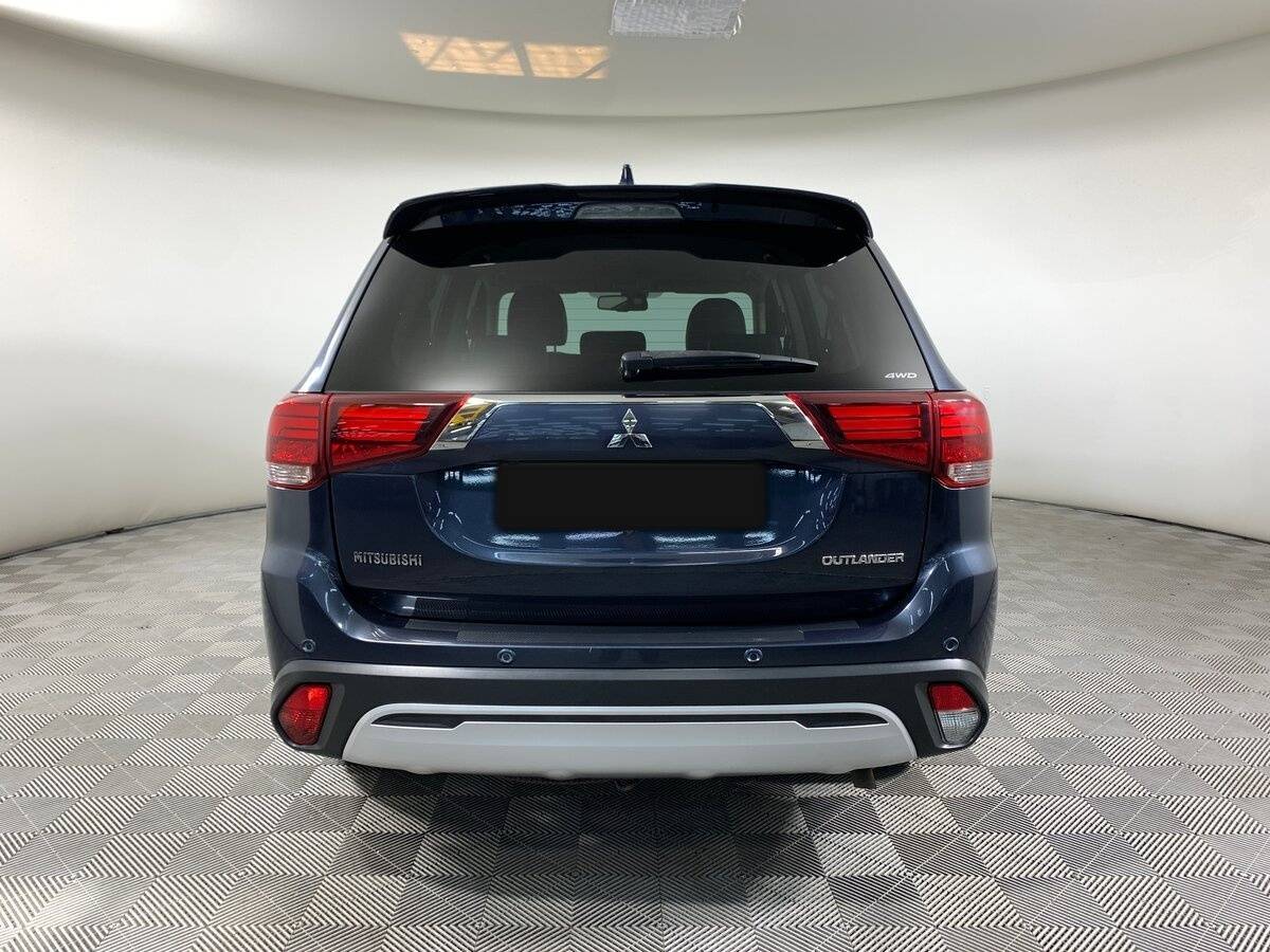 Mitsubishi Outlander с пробегом — 2020 год. Фото: #5