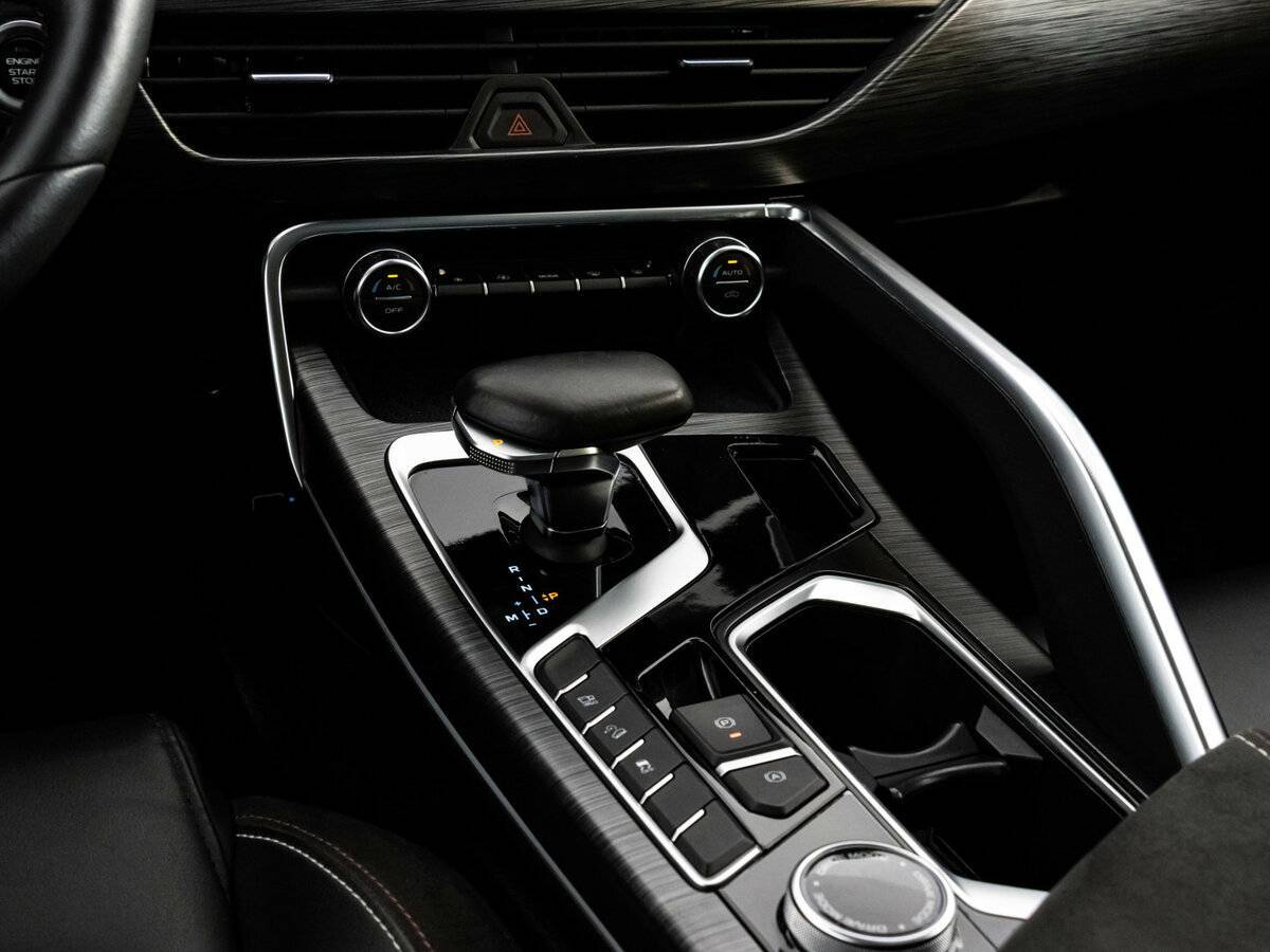 Geely Tugella с пробегом — 2021 год. Фото: #9