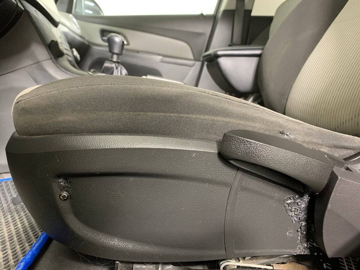 Chevrolet Cruze с пробегом — 2012 год. Фото: #15