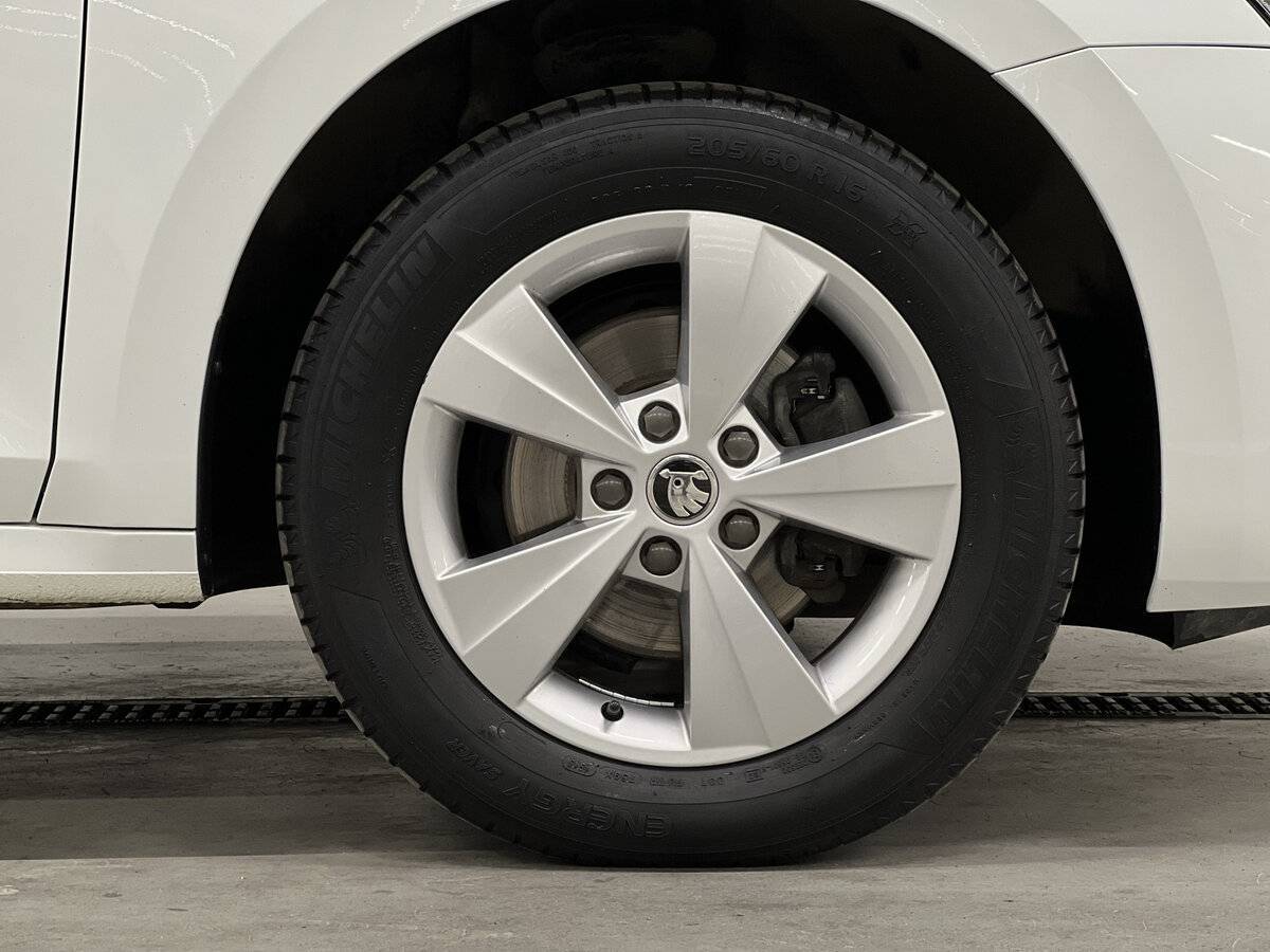 Skoda Octavia с пробегом — 2020 год. Фото: #17