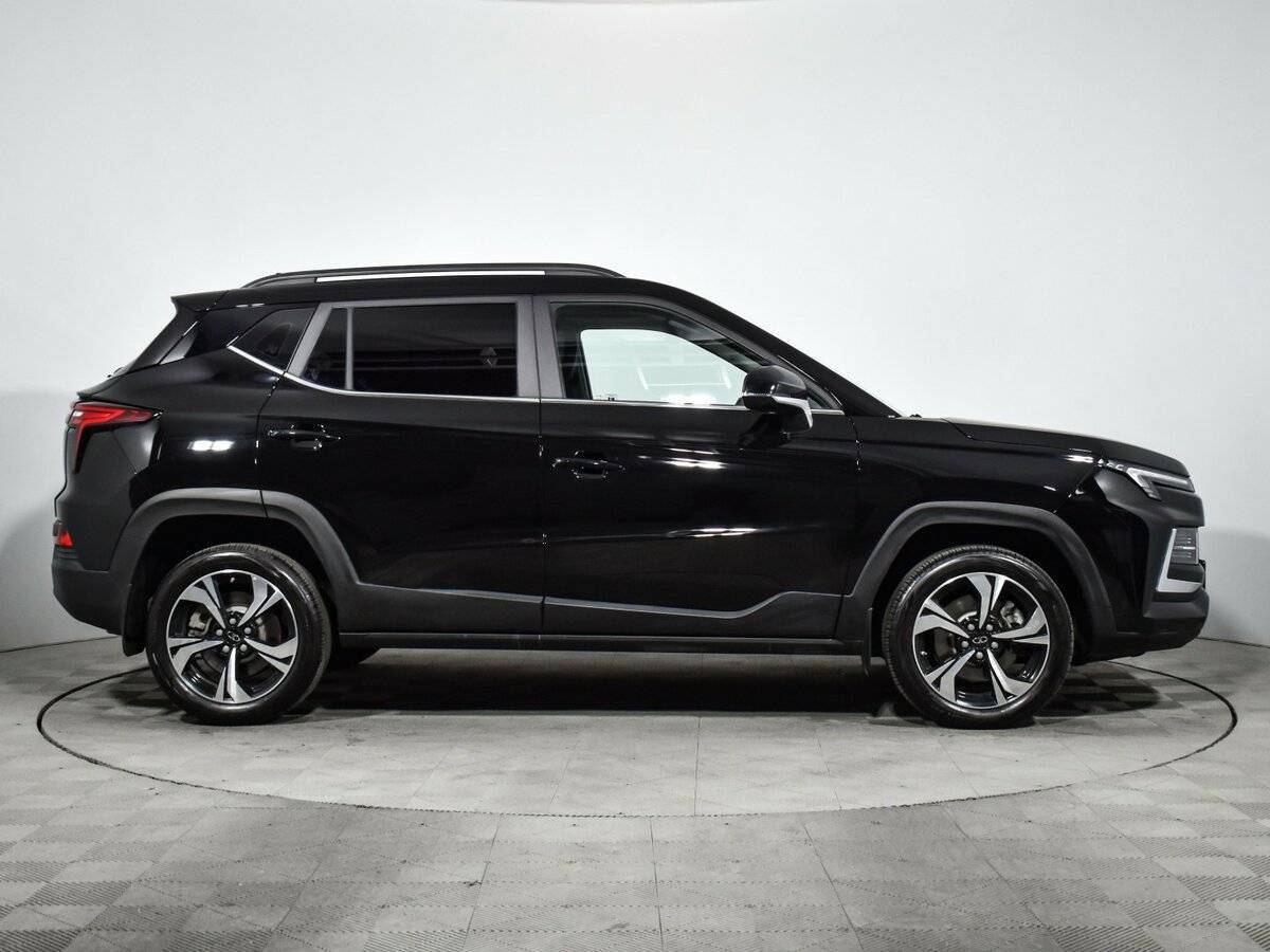 Москвич 3 с пробегом — 2024 год. Фото: #3