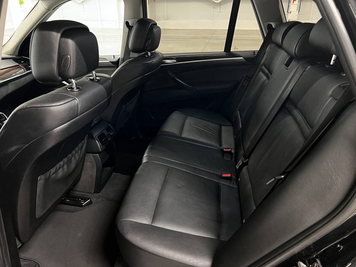 BMW X5 с пробегом — 2012 год. Фото: #11