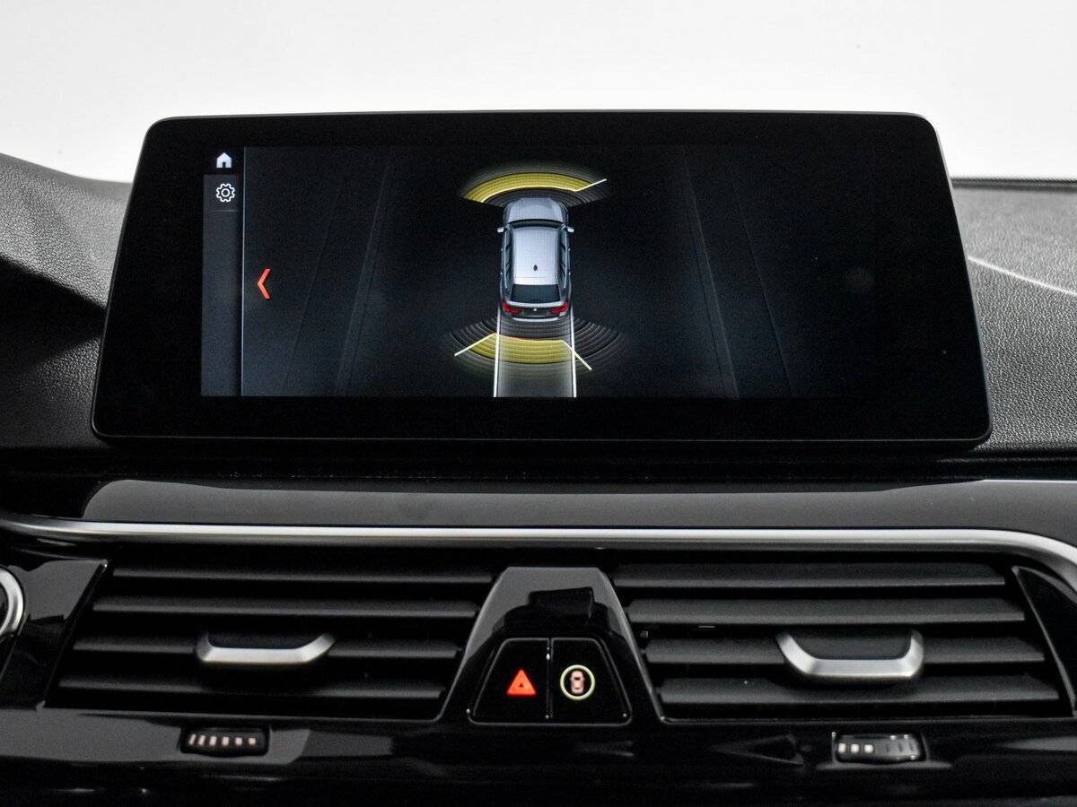 BMW 5 серии с пробегом — 2017 год. Фото: #19