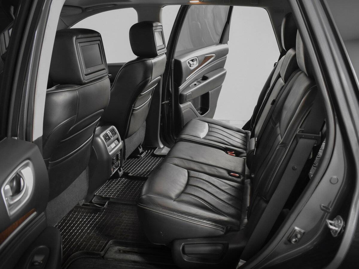 Infiniti QX60 с пробегом — 2014 год. Фото: #13