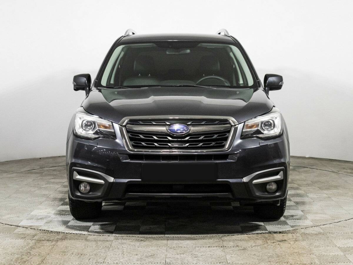 Subaru Forester с пробегом — 2018 год. Фото: #1