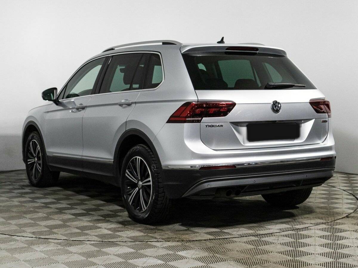 Volkswagen Tiguan с пробегом — 2018 год. Фото: #6