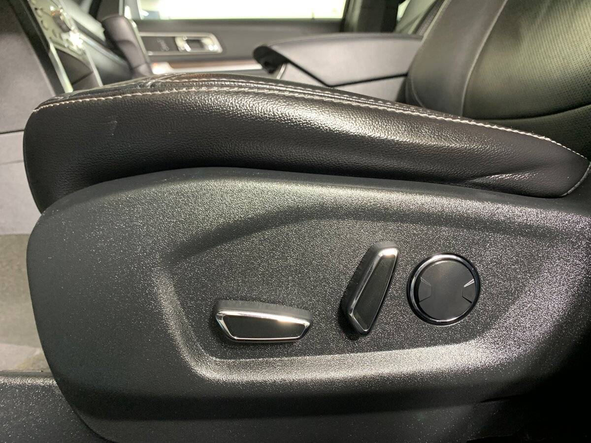 Ford Explorer с пробегом — 2017 год. Фото: #15