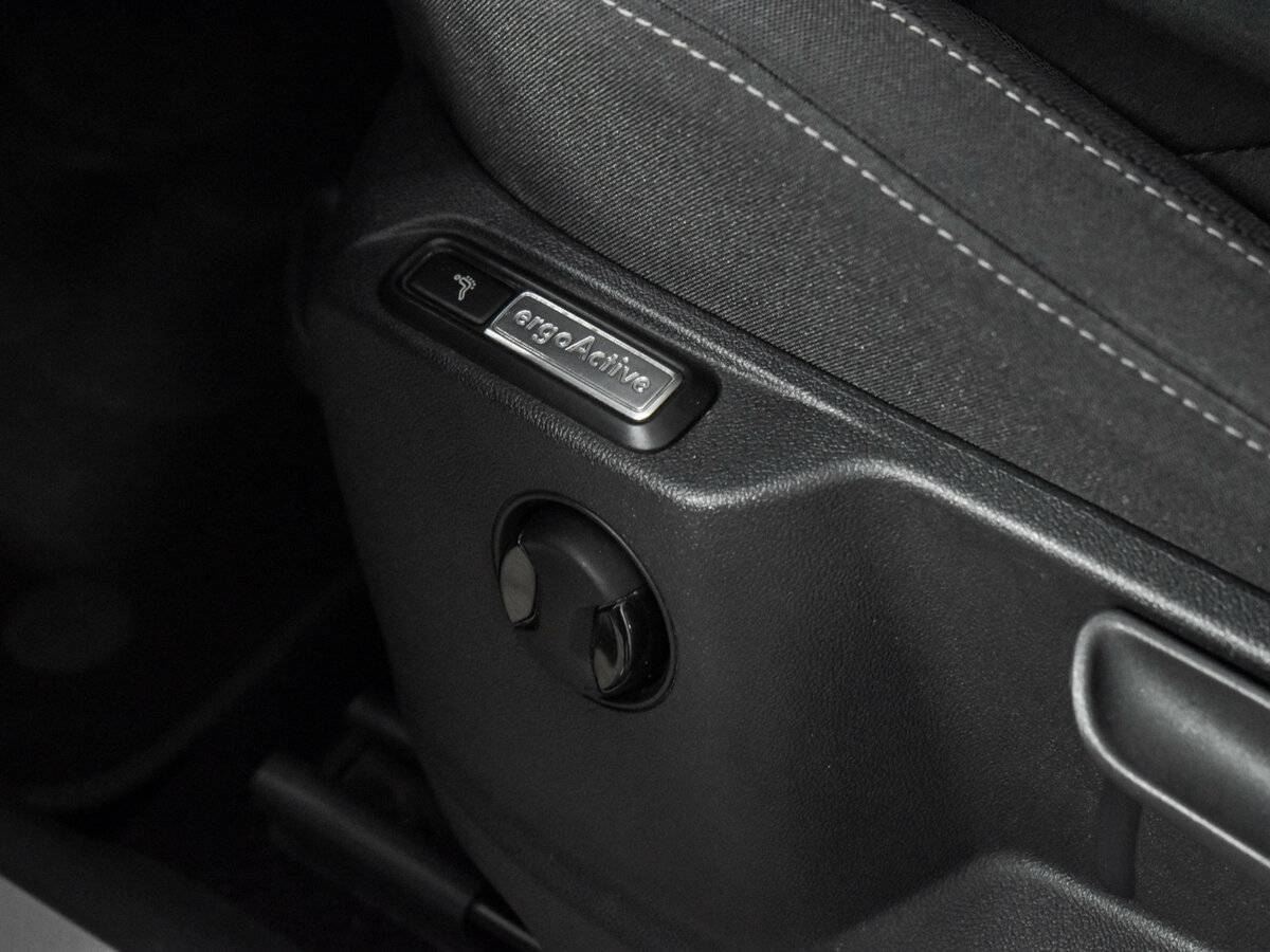 Volkswagen Tiguan с пробегом — 2018 год. Фото: #9