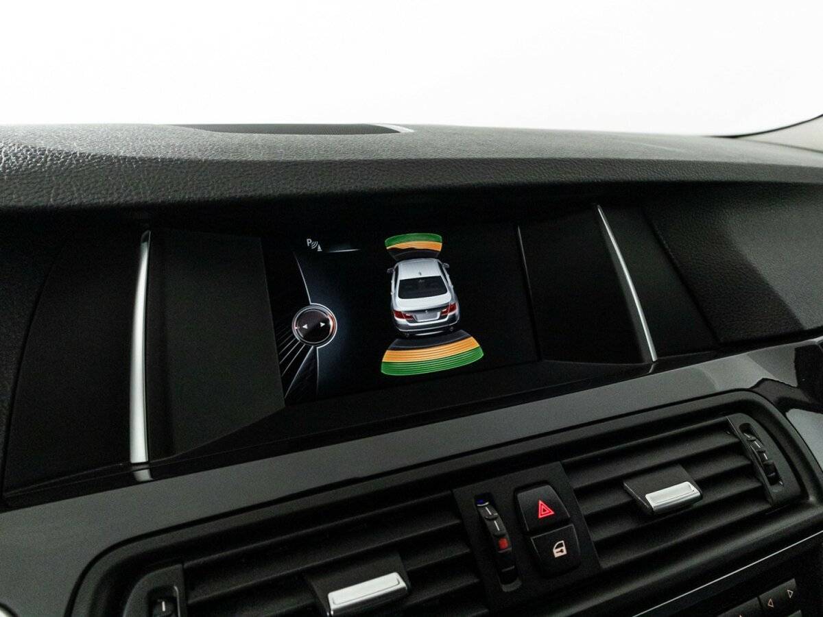 BMW 5 серии с пробегом — 2014 год. Фото: #19