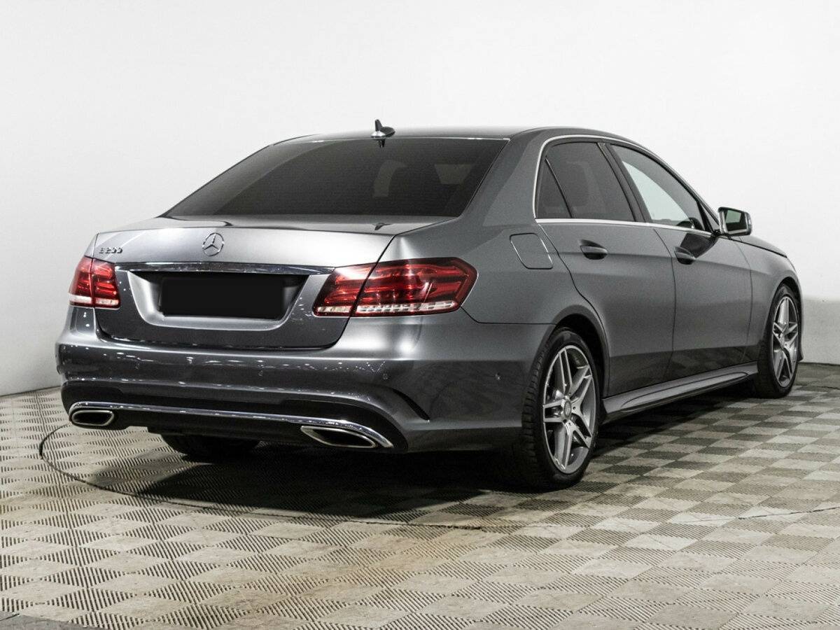 Mercedes-Benz E-Класс с пробегом — 2015 год. Фото: #4