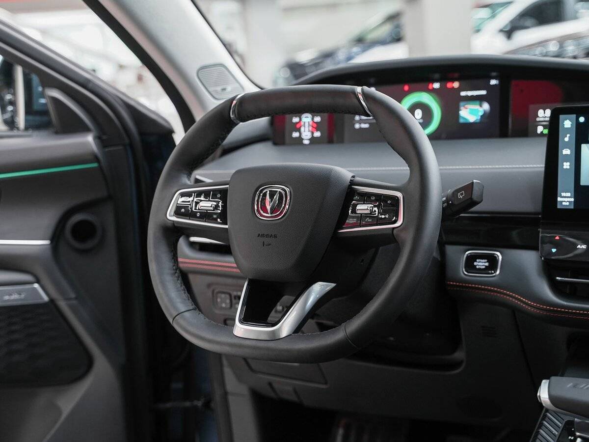 Changan UNI-K с пробегом — 2022 год. Фото: #16