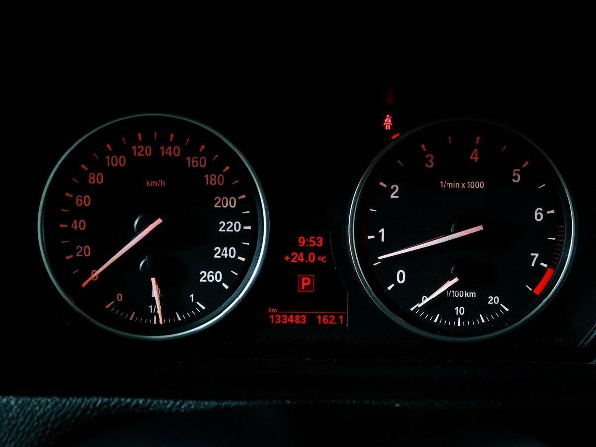 BMW X5 с пробегом — 2013 год. Фото: #10