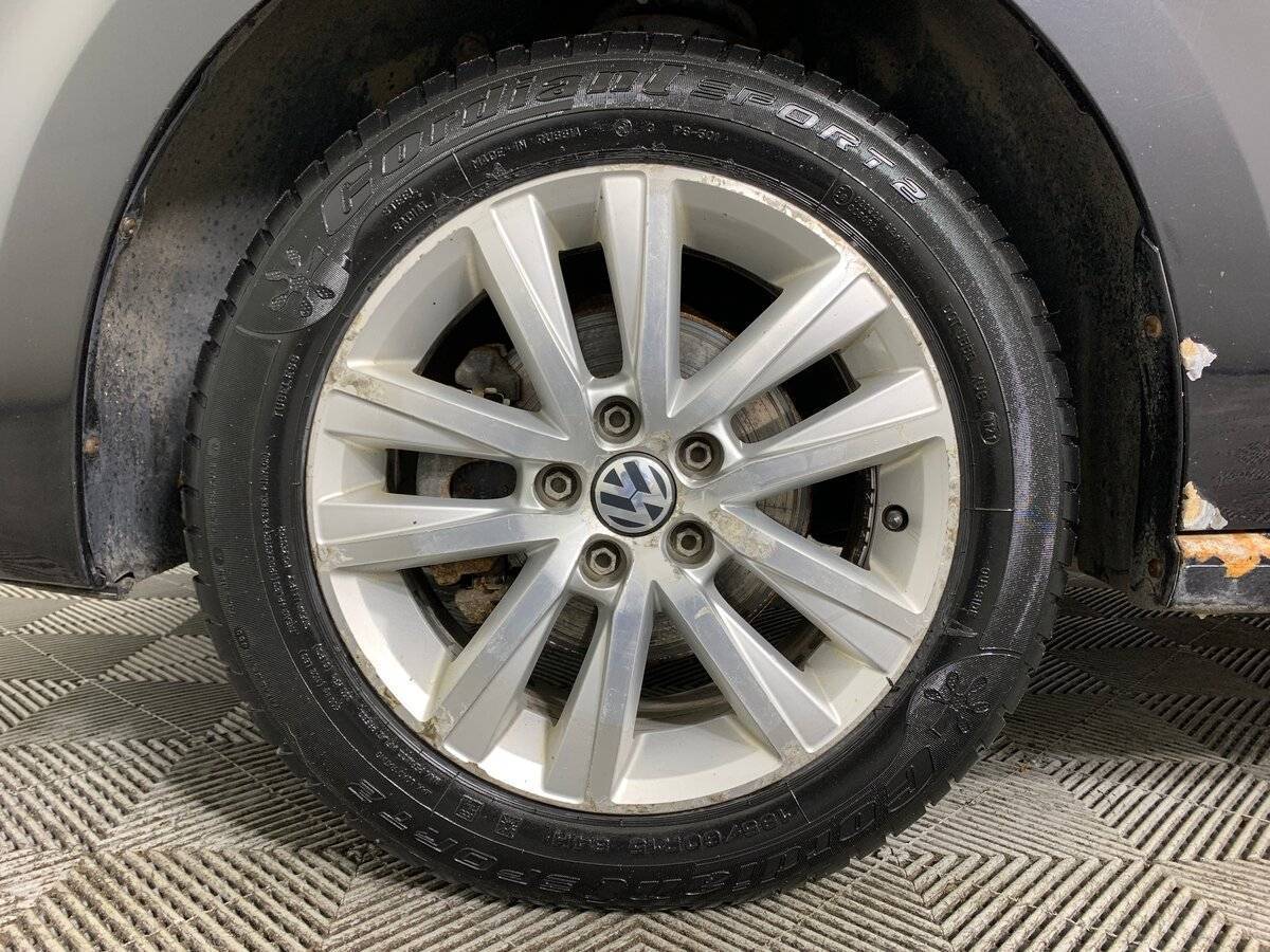 Volkswagen Polo с пробегом — 2013 год. Фото: #5