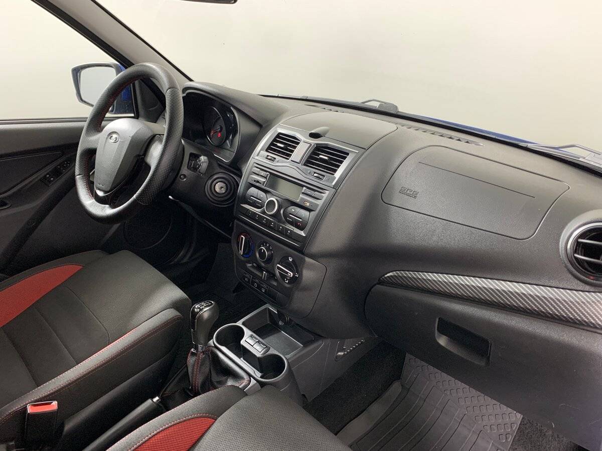 Lada (ВАЗ) Granta с пробегом — 2022 год. Фото: #12