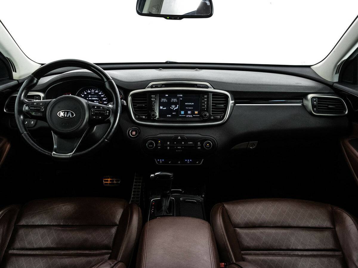 Kia Sorento с пробегом — 2016 год. Фото: #9