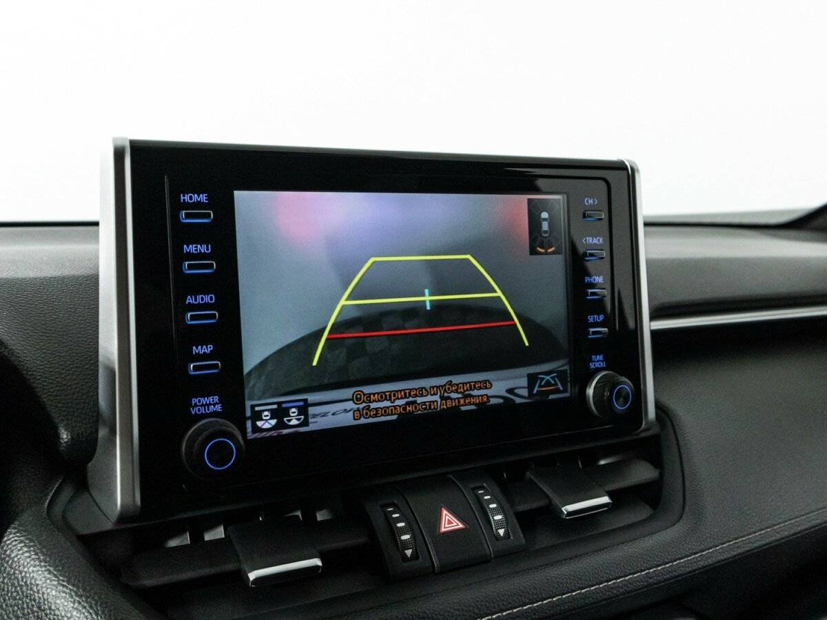 Toyota RAV4 с пробегом — 2020 год. Фото: #16