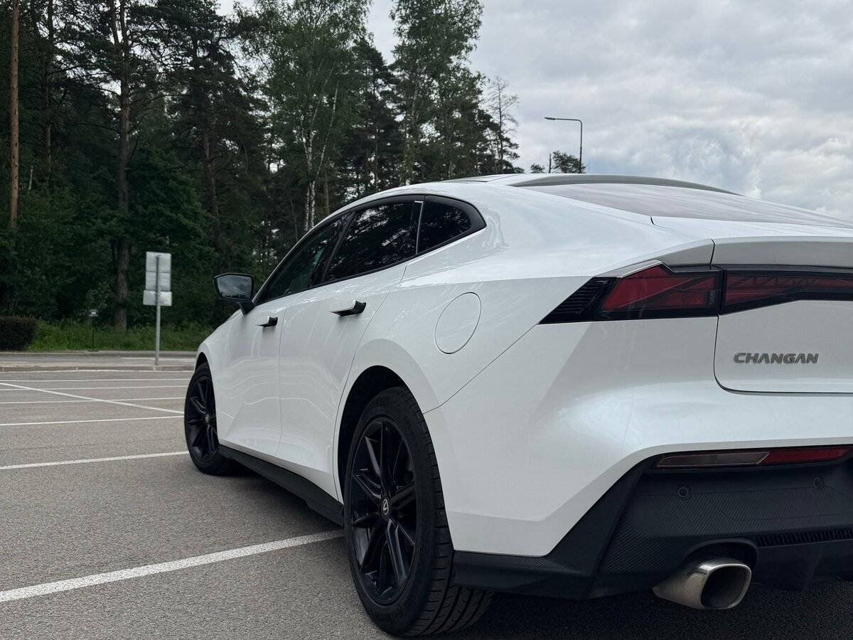 Changan UNI-V с пробегом — 2023 год. Фото: #3