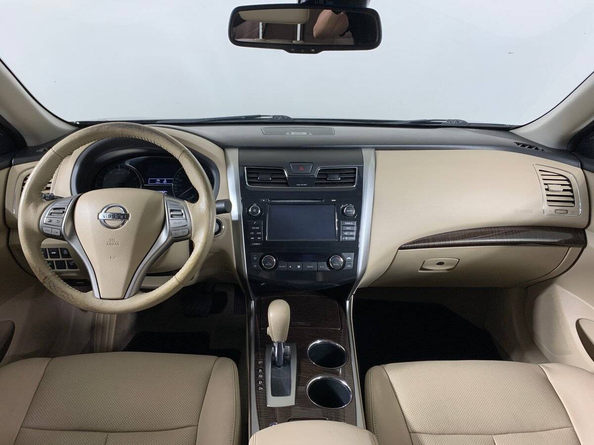 Nissan Teana с пробегом — 2014 год. Фото: #11