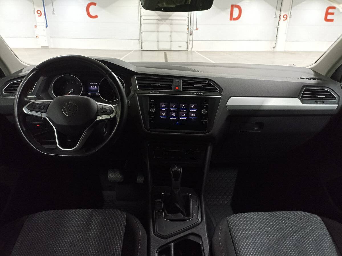 Volkswagen Tiguan с пробегом — 2021 год. Фото: #13