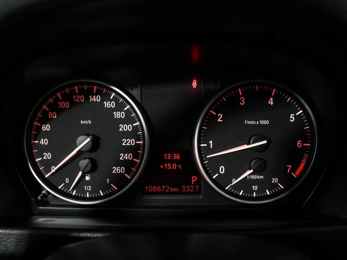 BMW X1 с пробегом — 2014 год. Фото: #12