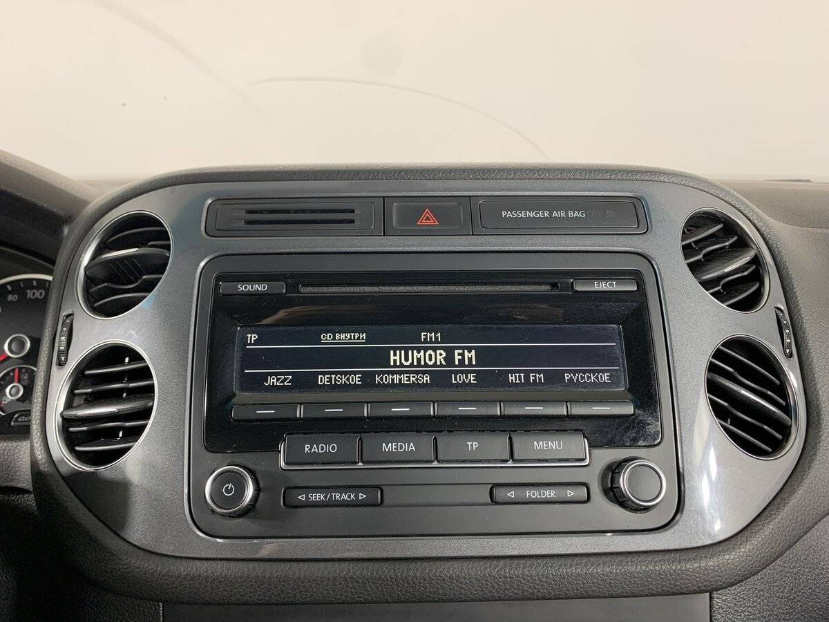 Volkswagen Tiguan с пробегом — 2012 год. Фото: #14