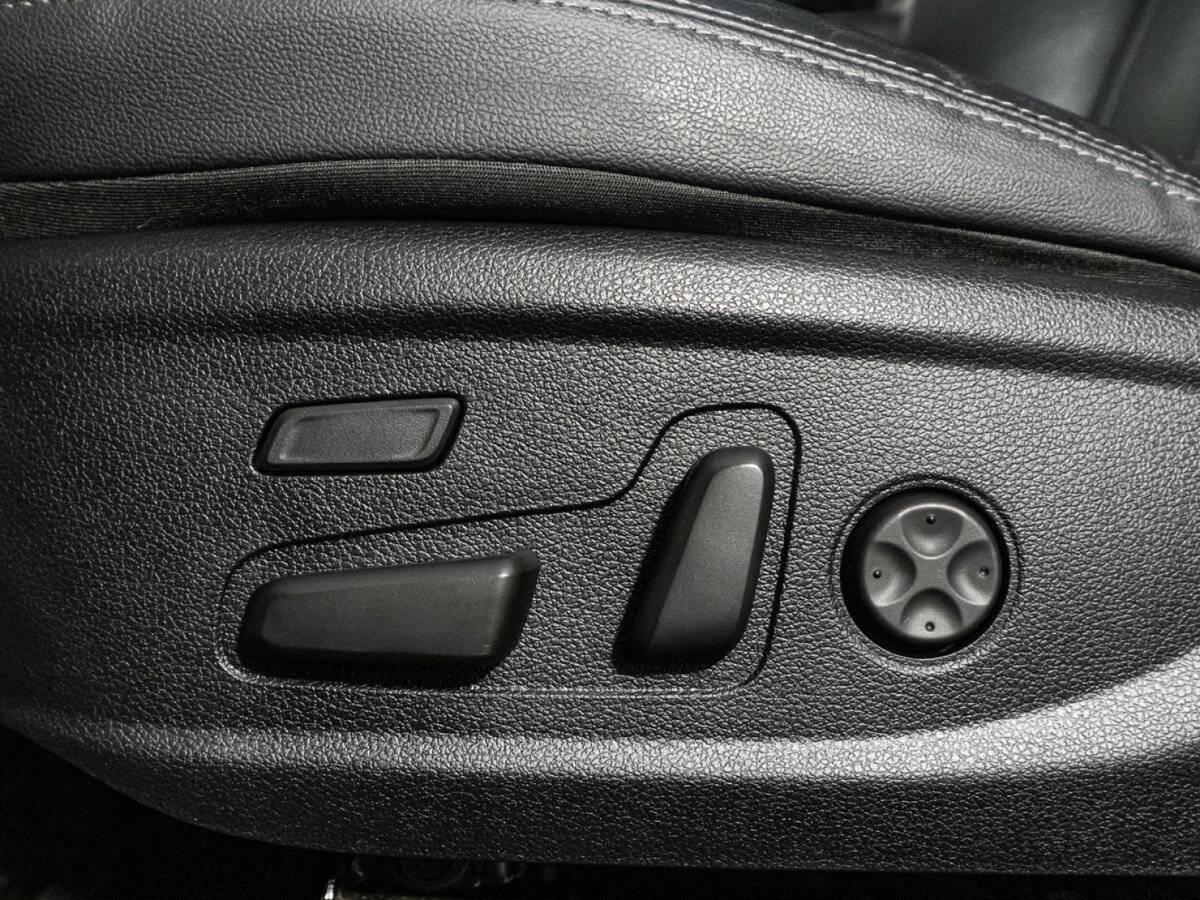 Hyundai Santa Fe с пробегом — 2019 год. Фото: #15