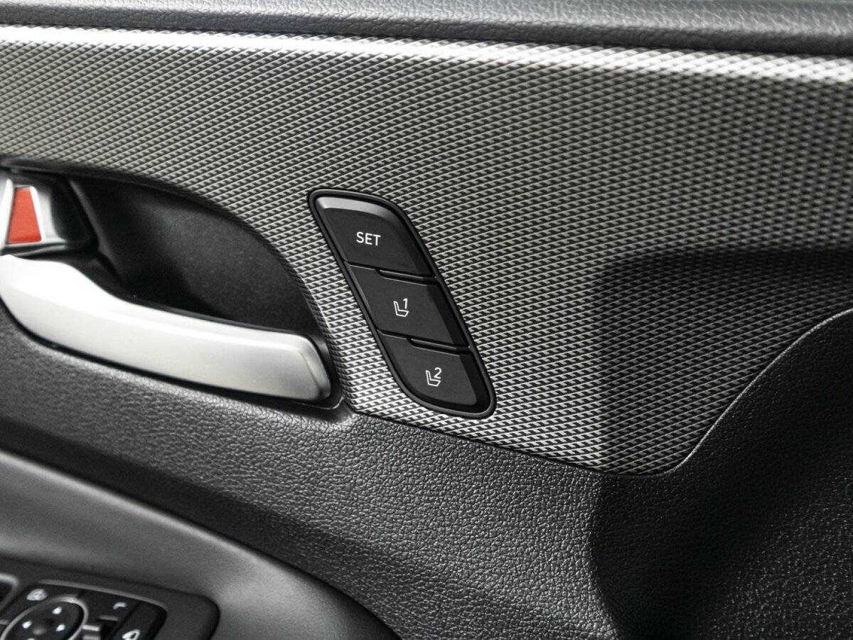 Hyundai Santa Fe с пробегом — 2019 год. Фото: #16