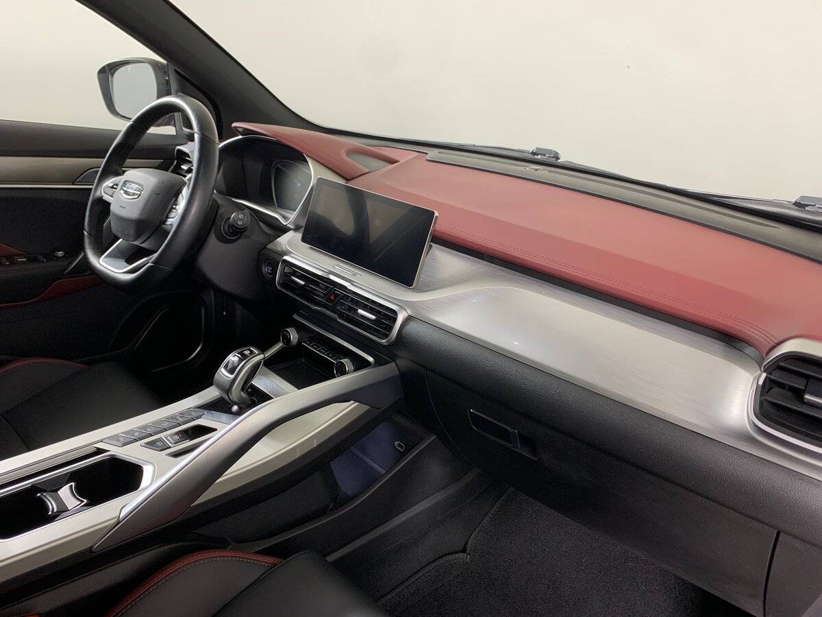 Geely Coolray с пробегом — 2021 год. Фото: #12