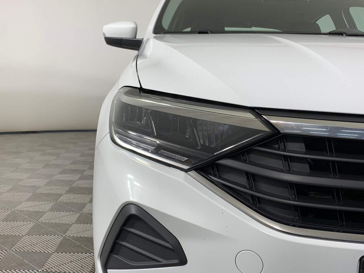 Volkswagen Polo с пробегом — 2021 год. Фото: #9