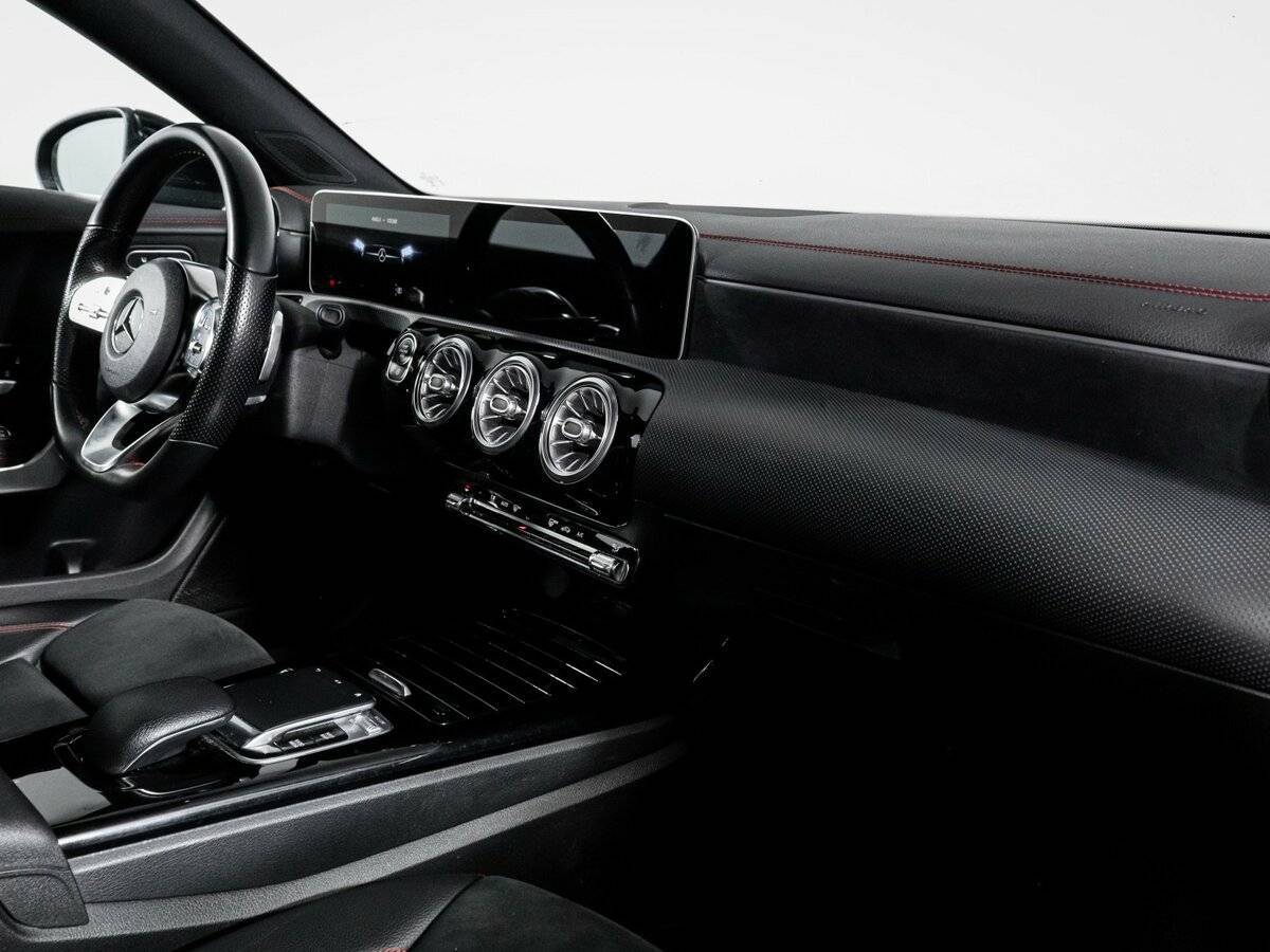 Mercedes-Benz CLA с пробегом — 2019 год. Фото: #8