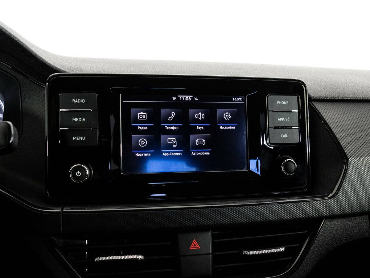 Volkswagen Polo с пробегом — 2020 год. Фото: #15