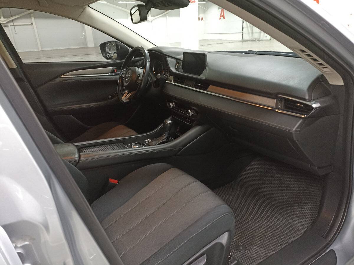 Mazda 6 с пробегом — 2019 год. Фото: #10