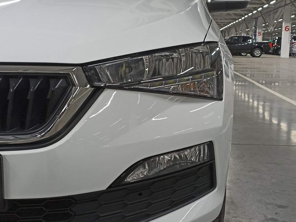 Skoda Rapid с пробегом — 2022 год. Фото: #16