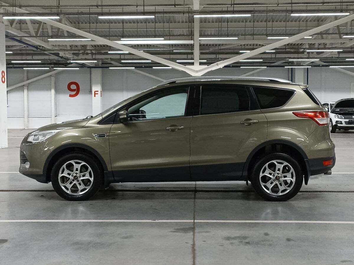 Ford Kuga с пробегом — 2014 год. Фото: #7