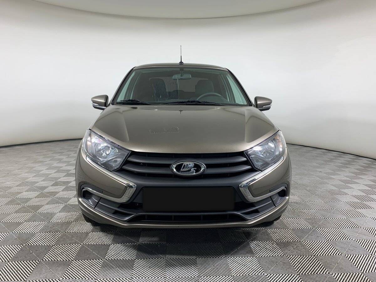 Lada (ВАЗ) Granta с пробегом — 2024 год. Фото: #1