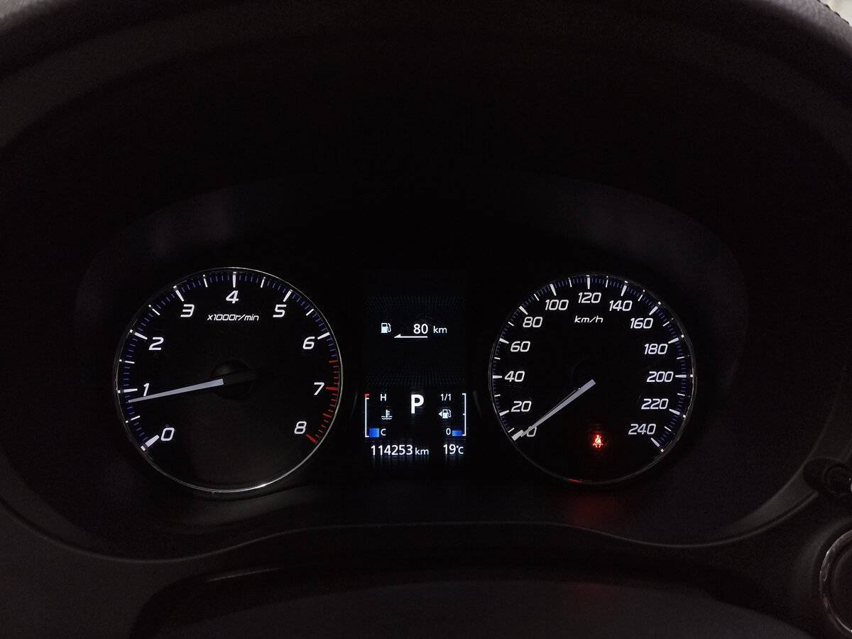 Mitsubishi Outlander с пробегом — 2020 год. Фото: #12