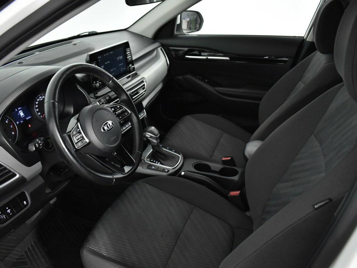 Kia Seltos с пробегом — 2021 год. Фото: #8