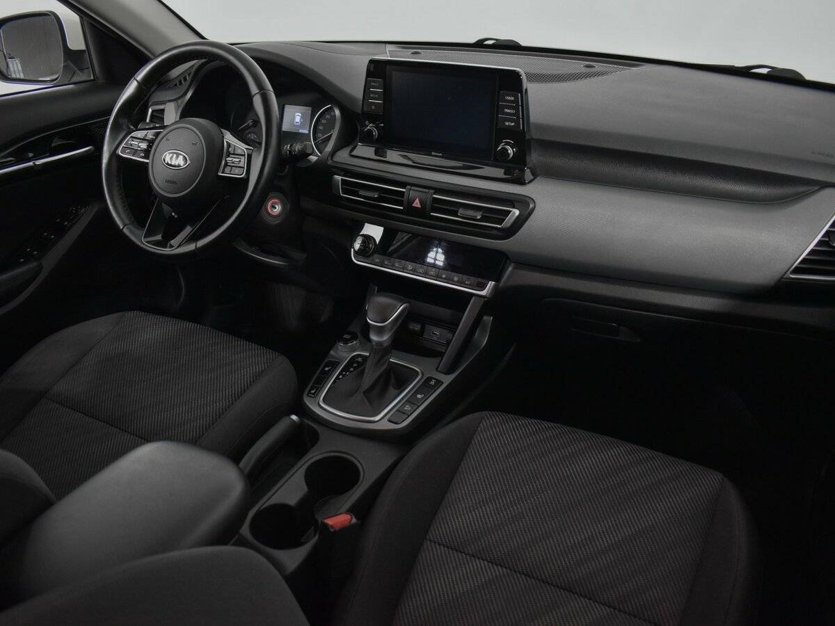 Kia Seltos с пробегом — 2021 год. Фото: #9