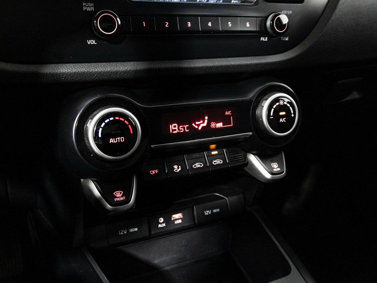 Kia Rio с пробегом — 2020 год. Фото: #16