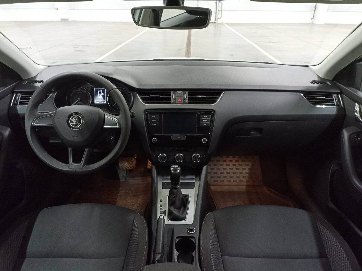 Skoda Octavia с пробегом — 2018 год. Фото: #13
