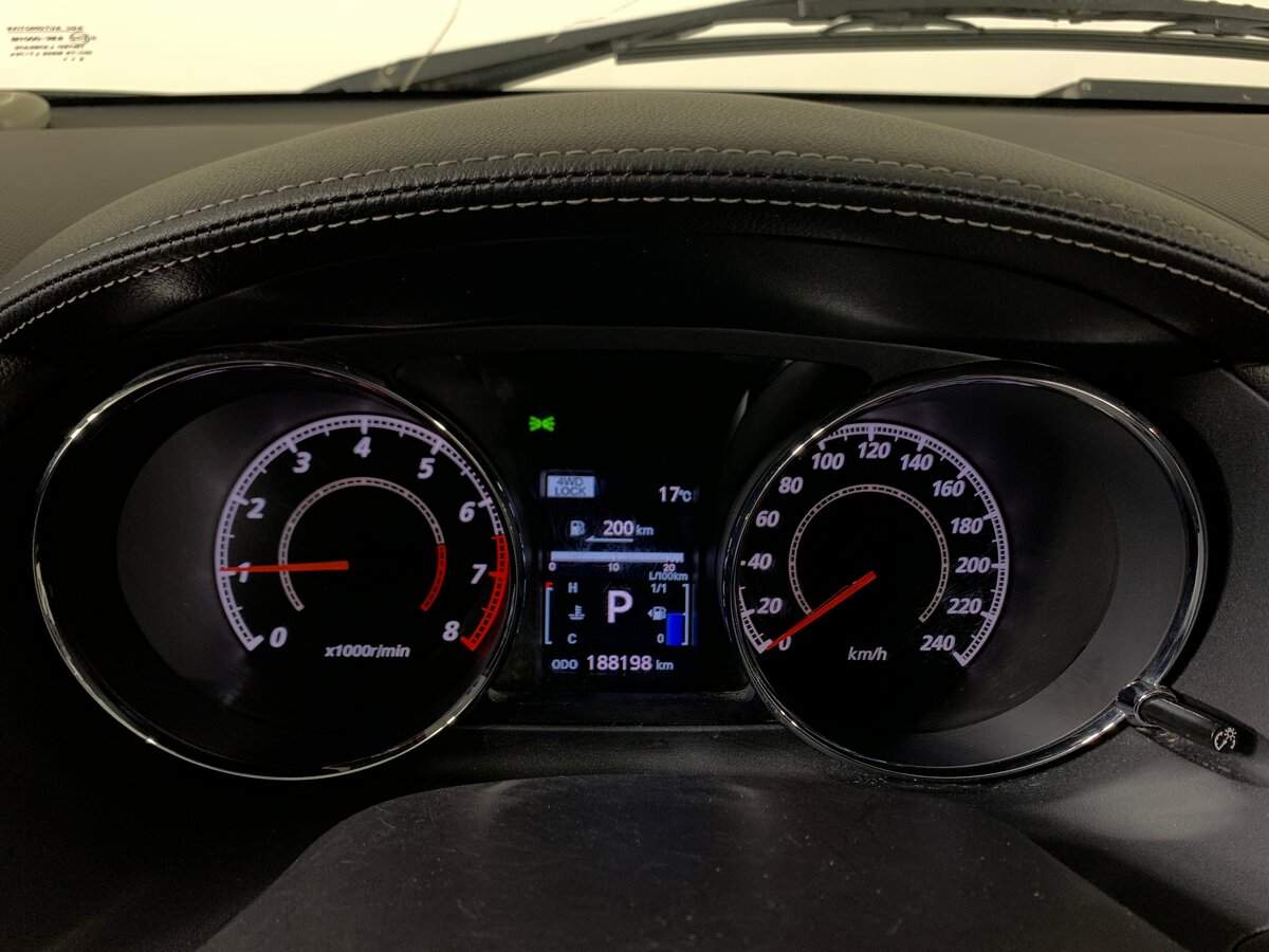 Citroen C-Crosser с пробегом — 2012 год. Фото: #13